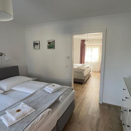Gaestewohnung Schlossblick Grodig Exterior photo